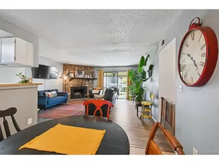 Photo #6: 5411891 Listing