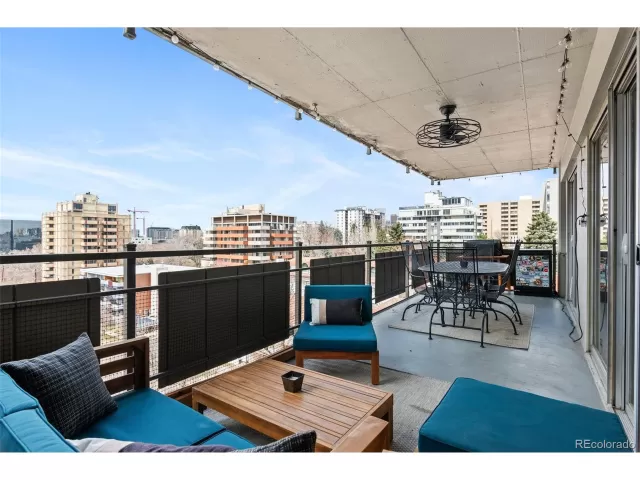 MLS: 5412000 Condo For Sale