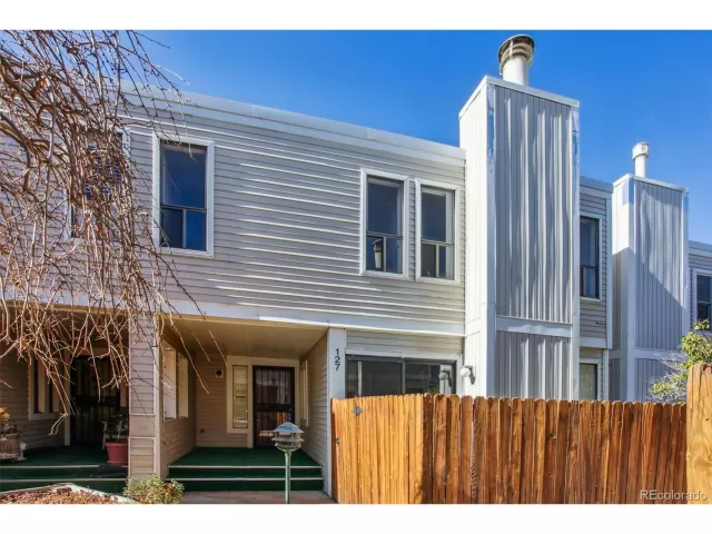 MLS: 5412801 Condo For Sale