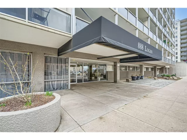 MLS: 5414954 Condo For Sale