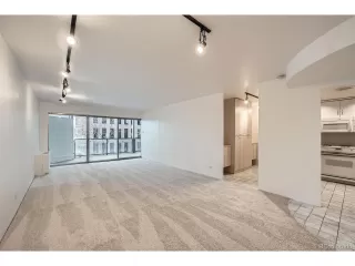 Photo #6: 5414954 Listing