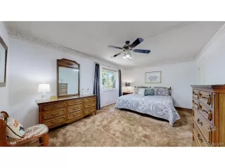 Photo #5: 5415445 Listing