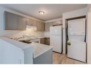 Photo #3: 5415885 Listing