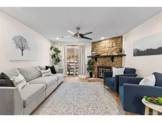 Photo #6: 5418252 Listing