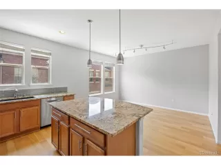 Photo #6: 5418888 Listing