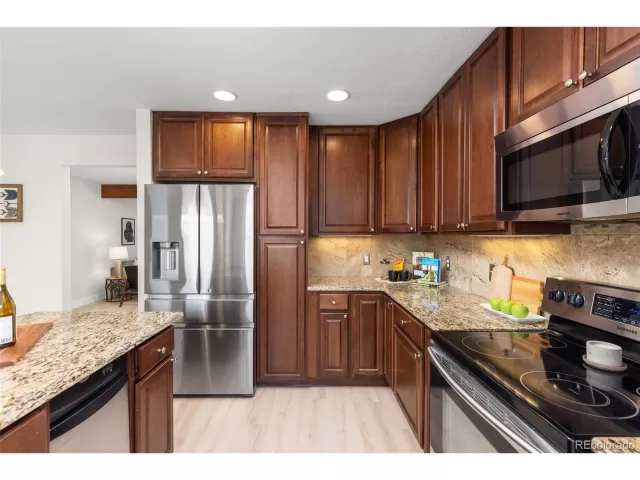 MLS: 5420189 Condo For Sale