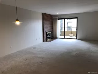 Photo #2: 5421932 Listing