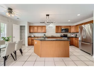 Photo #4: 5422675 Listing