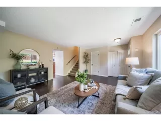 Photo #3: 5423639 Listing