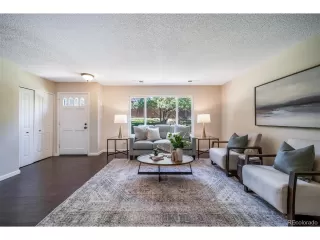Photo #4: 5423639 Listing