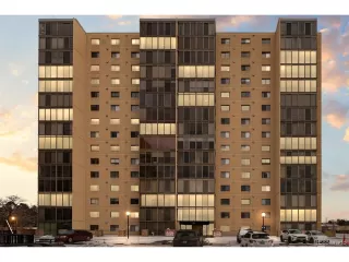 Photo #2: 5428665 Listing