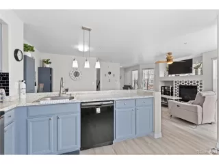 Photo #6: 5428967 Listing