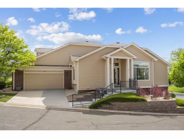 MLS: 5429129 Condo For Sale