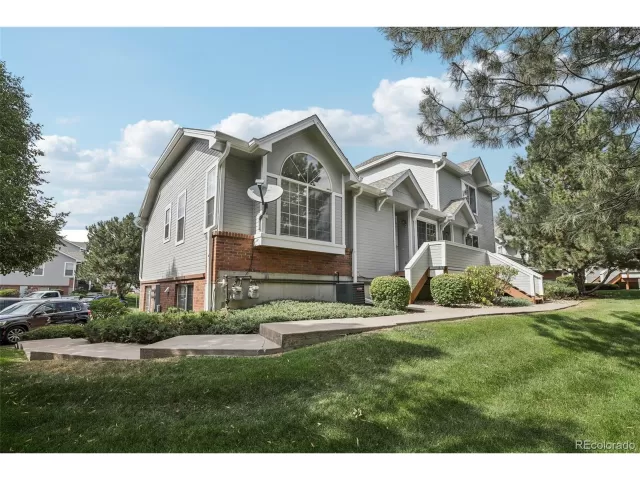 MLS: 5431186 Condo For Sale