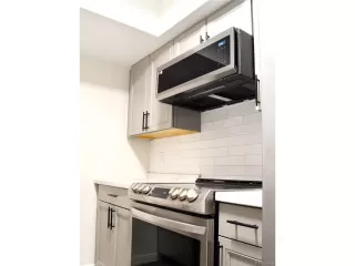 Photo #6: 5433474 Listing