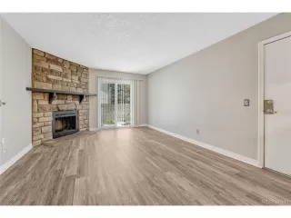 Photo #6: 5433648 Listing