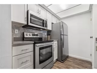 Photo #4: 5435429 Listing