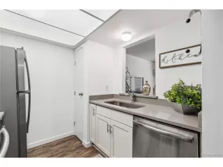 Photo #5: 5435429 Listing