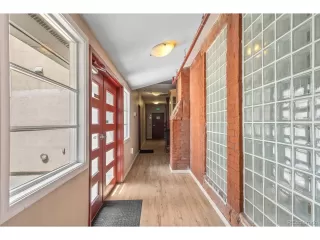 Photo #2: 5438193 Listing