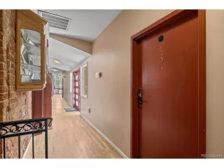 Photo #3: 5438193 Listing