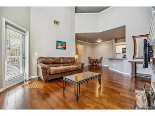 Photo #2: 5439801 Listing