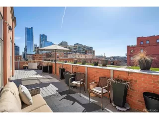 Photo #2: 5440744 Listing