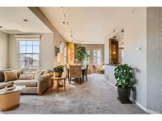 Photo #4: 5441552 Listing