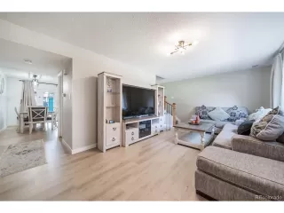 Photo #5: 5444341 Listing