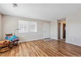 Photo #5: 5444810 Listing