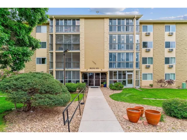 MLS: 5449237 Condo For Sale