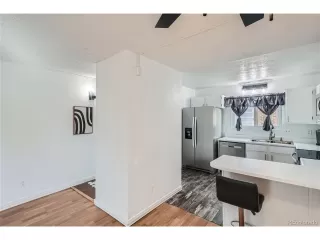 Photo #4: 5450328 Listing