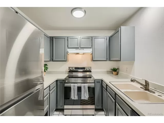 MLS: 5452408 Condo For Sale