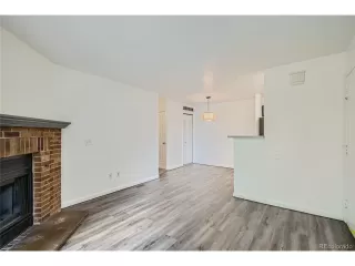 Photo #4: 5452408 Listing