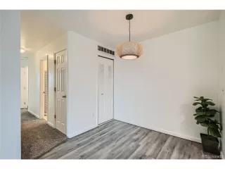 Photo #5: 5452408 Listing