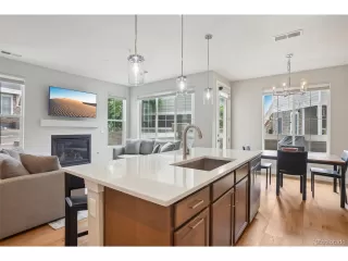 Photo #3: 5452902 Listing 