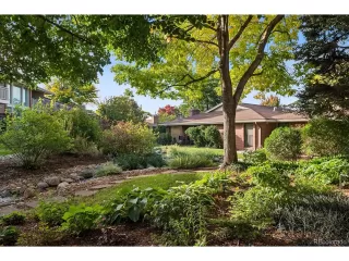 Photo #4: 5454797 Listing