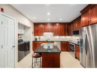 Photo #4: 5456258 Listing