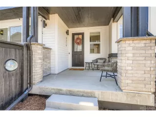 Photo #2: 5457292 Listing