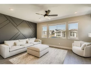 Photo #3: 5457292 Listing