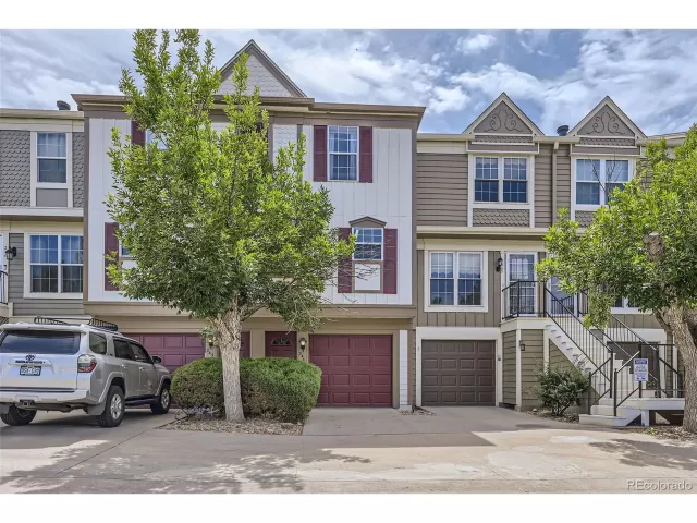 MLS: 5457632 Condo For Sale