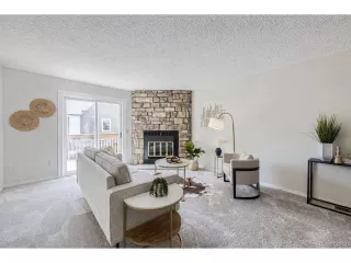 Photo #4: 5457632 Listing