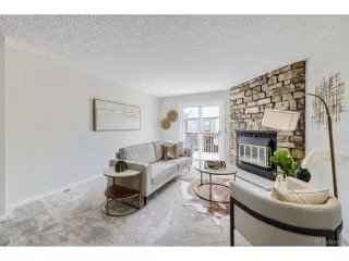 Photo #5: 5457632 Listing