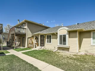 Photo #2: 5460867 Listing