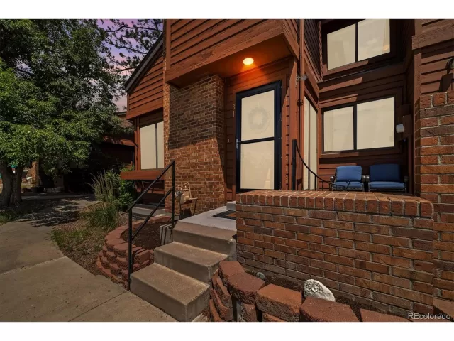 MLS: 5461873 Condo For Sale