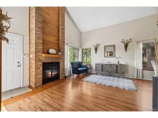 Photo #5: 5461873 Listing