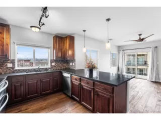Photo #4: 5468135 Listing