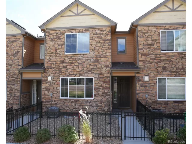 MLS: 5468420 Condo For Sale