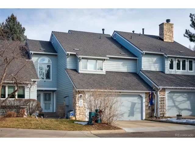 MLS: 5468439 Condo For Sale