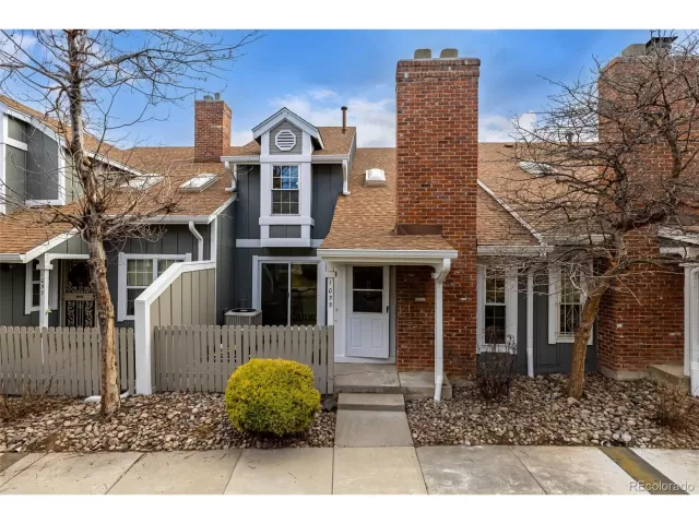 MLS: 5469997 Condo For Sale