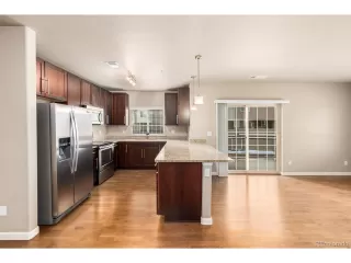 Photo #6: 5472325 Listing
